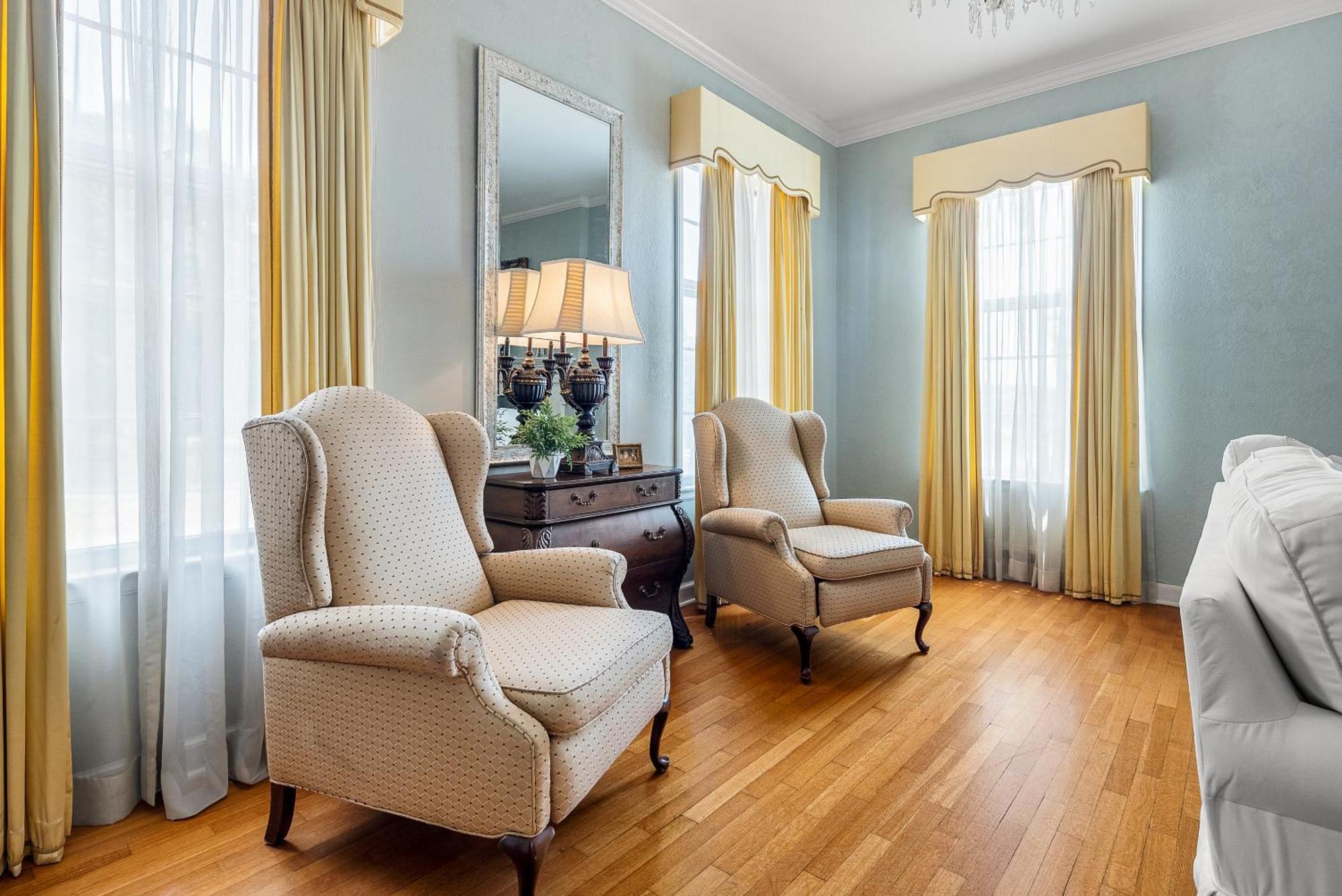 Beland Mansion-Royal Crown Suite! Fort Smith Exterior photo