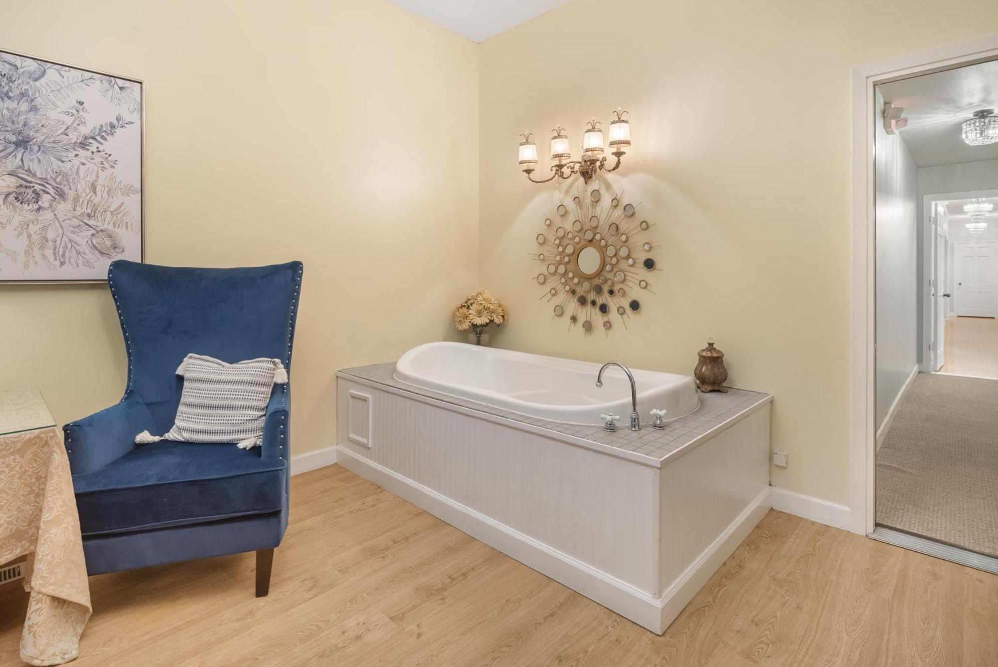 Beland Mansion-Royal Crown Suite! Fort Smith Exterior photo
